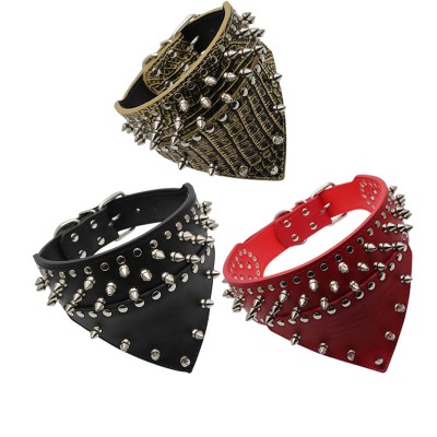 High Quality PU Leather Rivet Dog Collar With Pet Triangle Towel